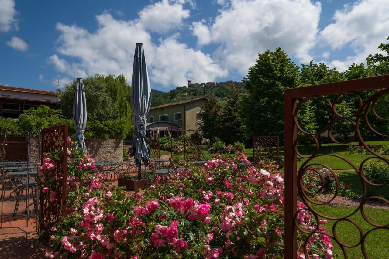 Hotel Locanda La Valle Castelnuovo Magra Exterior foto