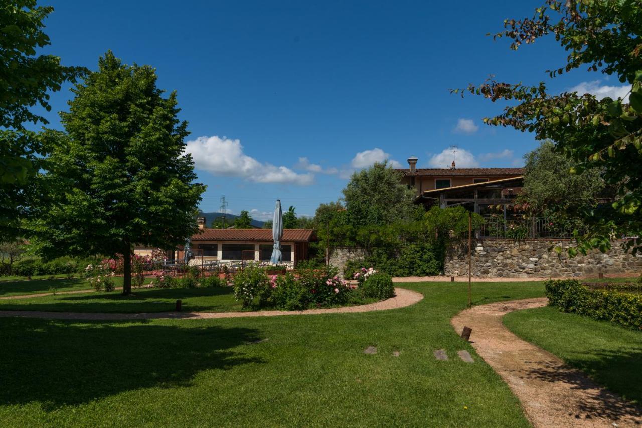 Hotel Locanda La Valle Castelnuovo Magra Exterior foto